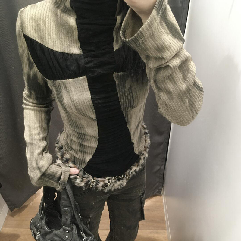 ゴシッククロスサブカルチャー スリムトップス スウィートハー - Turtleneck Knit 90S のレビューと価格