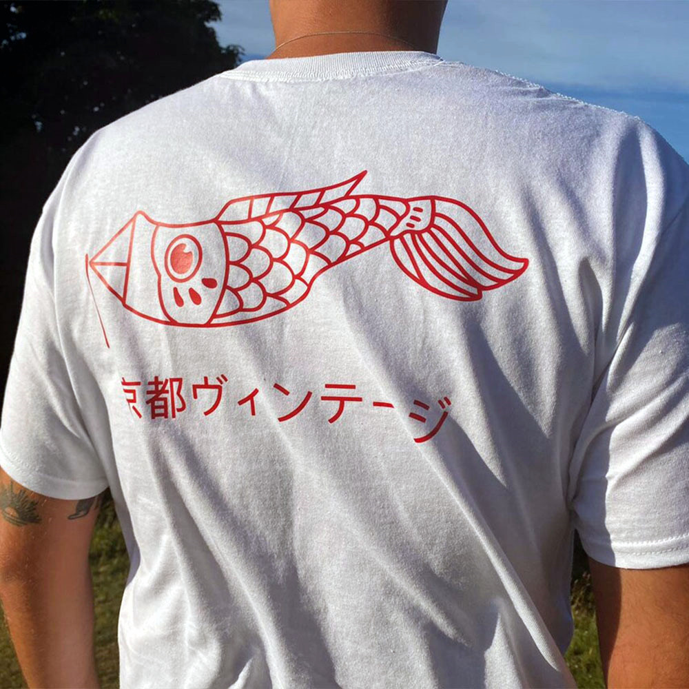 日本のユニセックススタイルの半袖Tシャツ,ヴィンテージ,白の - Vintage Fashion Kyoto のレビューと価格
