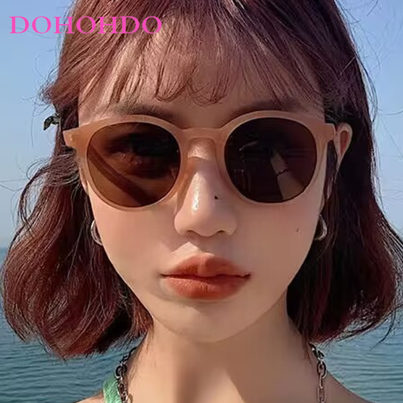 ヴィンテージクラシックオーバルサングラス女性男性ファッション - Vintage Fashion Photography のレビューと価格