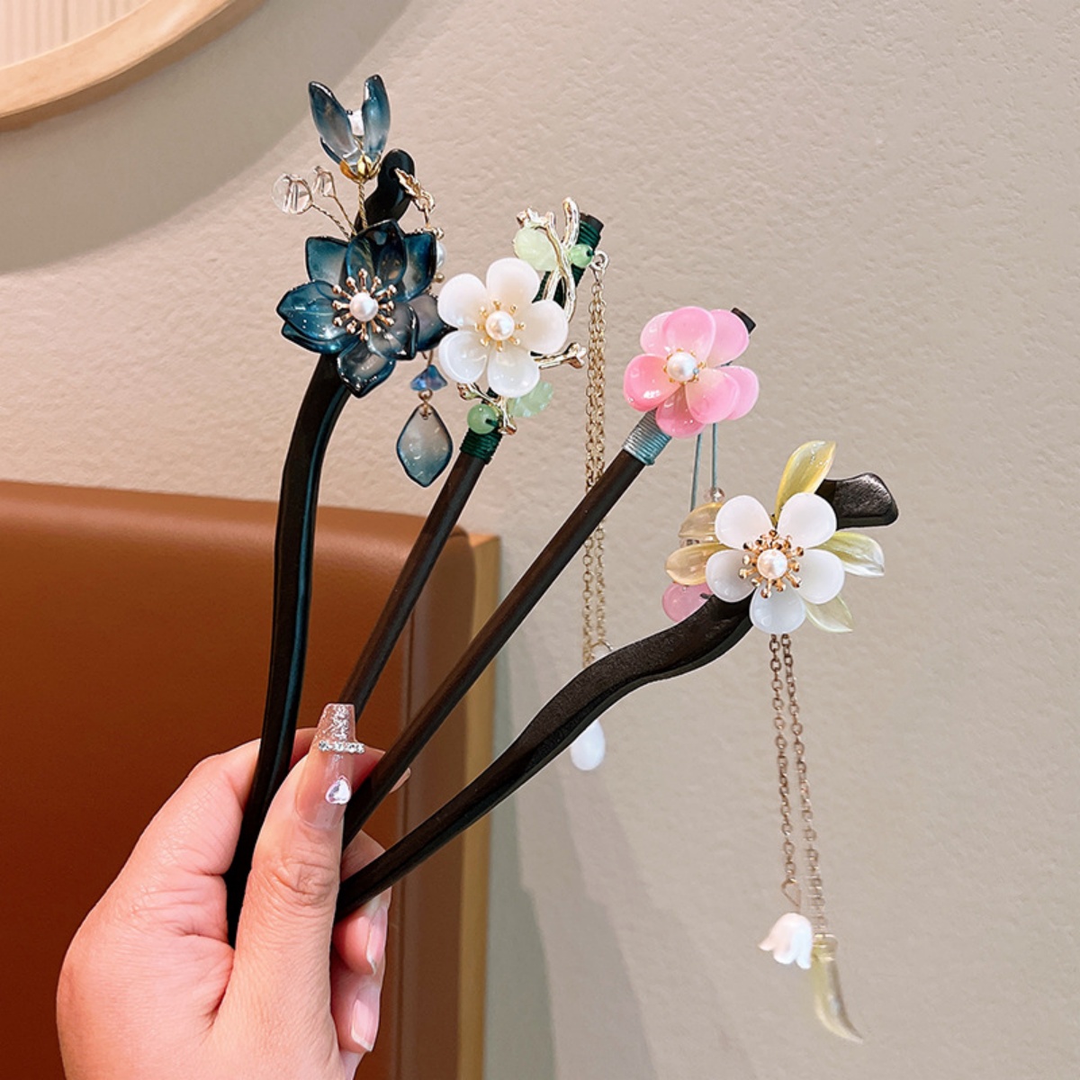 絶妙な花のタッセル木製ヘアピンレトロ中国風の手作り花ヘアステ - Vintage Fashion Ai のレビューと価格